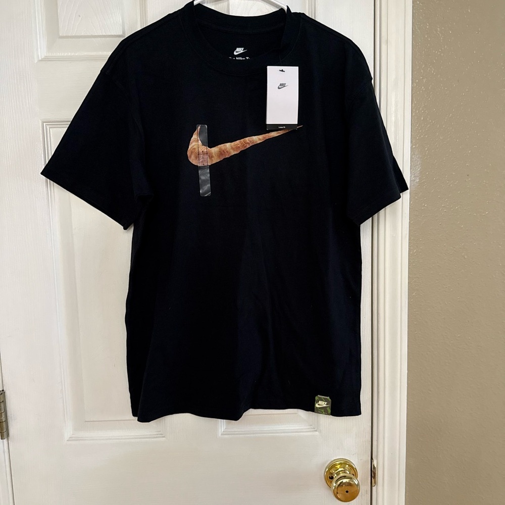 Nike Black Short-Sleeve Tee with Marbled Brown Swoosh